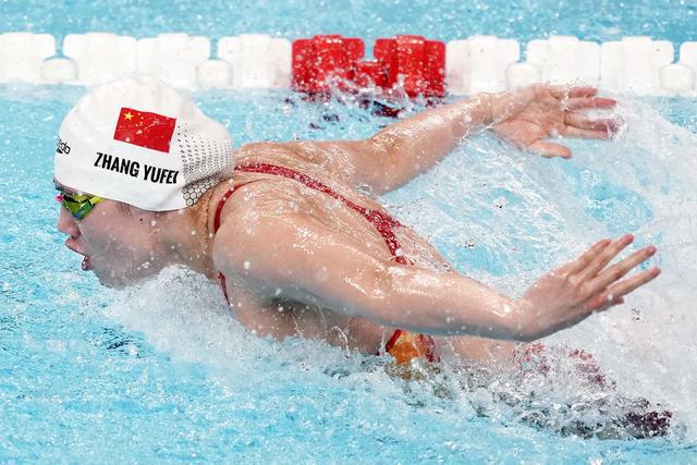 欧宝体育官方 -运动员在赛场上燃起激情令人感动